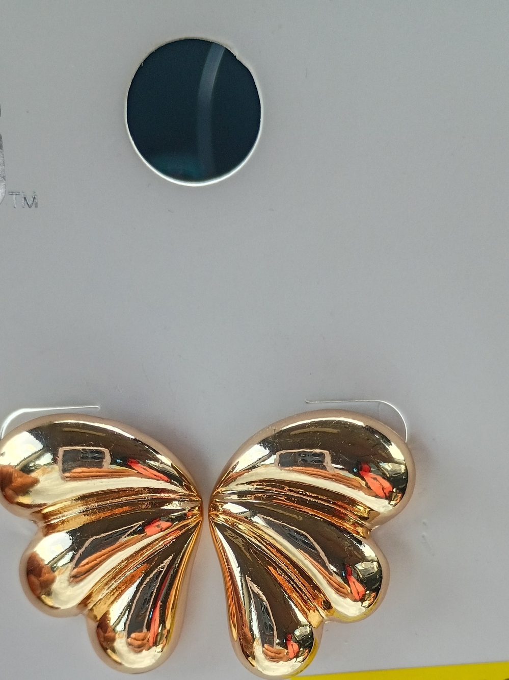 Gold Butterfly Hair Clip - Shiny Wing Design